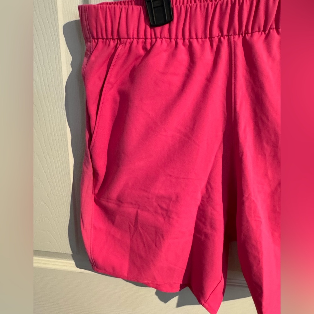 Outdoor Voices NWT Azalea Linerless High Stride 5" Short Size M - Picture 3 of 16